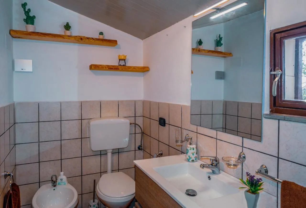 Holiday home La Casa Dei Funghi Villa Pedara Italy